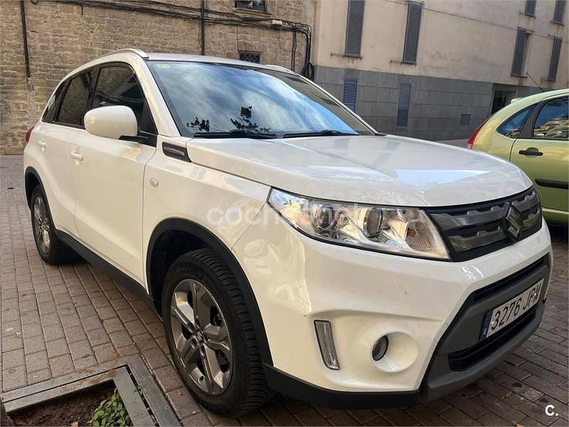 Blanco Usado 2016 Suzuki Vitara SUV | 12.990 € (Precio justo) - Imagen 1/4