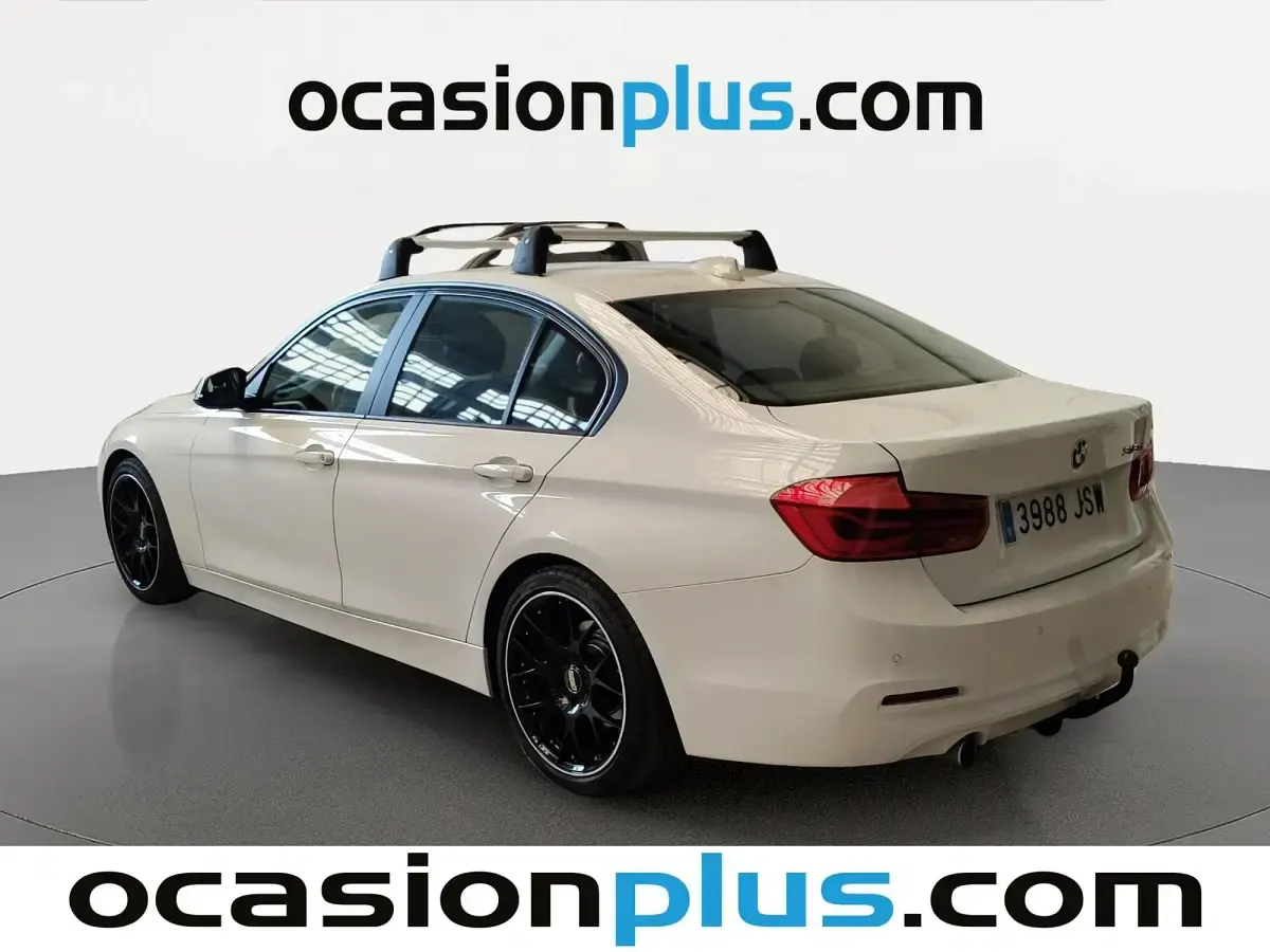 Usado BMW 318 150 CV (110 kW) 2016 Blanco Berlina