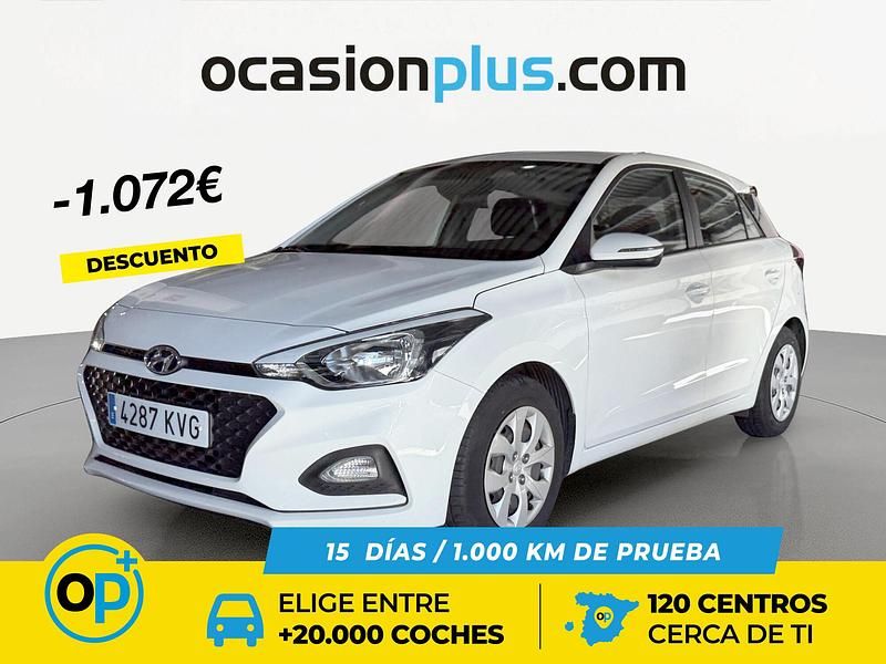 Usado Hyundai i20 75 CV (55 kW) 2019 Blanco Utilitario