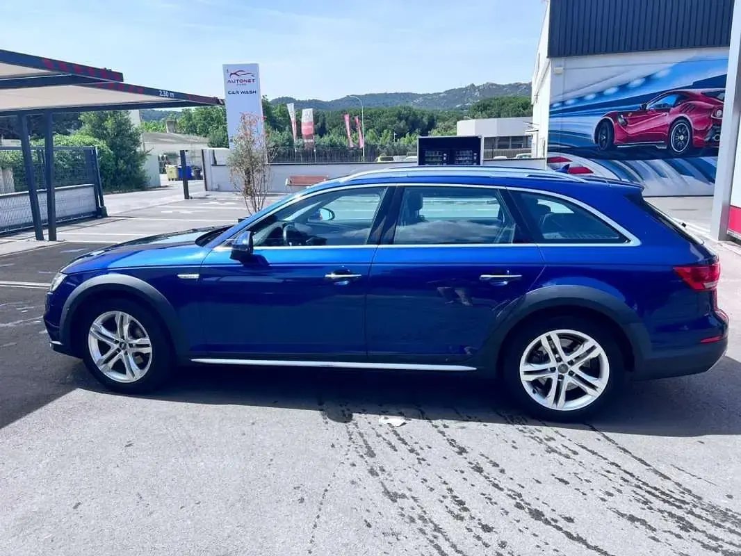 Usado Audi A4 Allroad 190 CV (139 kW) 2017 Azul Familiar
