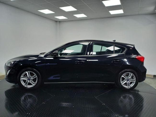 Usado Ford Focus Active 125 CV (91 kW) 2020 Negro Berlina