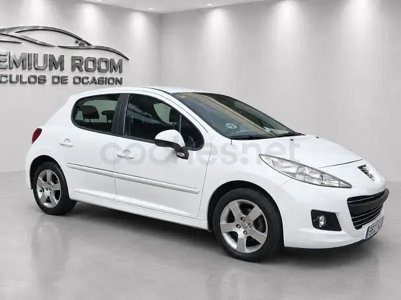 Usado Peugeot 207 Sport 92 CV (67 kW) 2011 Blanco Berlina