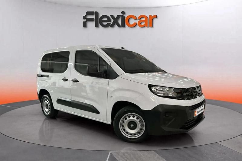 Usado Opel Combo S 101 CV (74 kW) 2024 Blanco Monovolumen