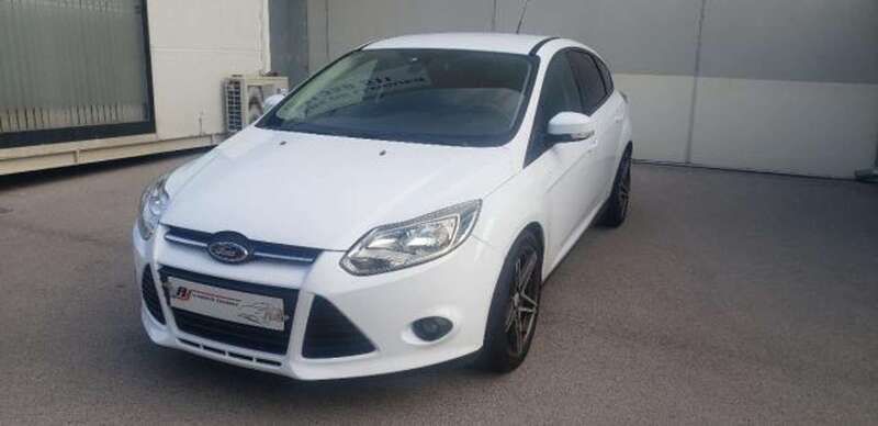 Blanco Usado 2011 Ford Focus Business Edition Utilitario | 6950 € (Precio justo) - Imagen 1/4