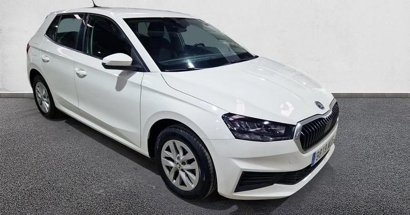Usado Skoda Fabia Ambition 95 CV (69 kW) 2023 Utilitario