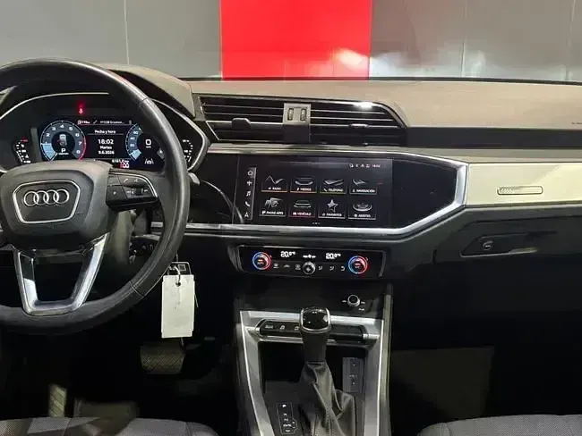 Usado Audi Q3 Sportback S-Line 150 CV (110 kW) 2022 Negro SUV