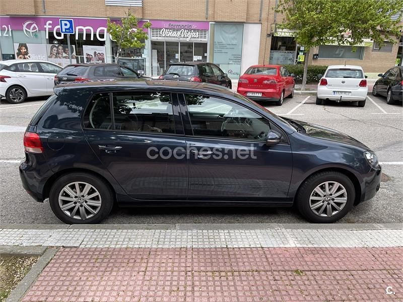Azul Usado 2012 VW Golf VII Berlina | 5900 € (Buen precio) - Imagen 1/4
