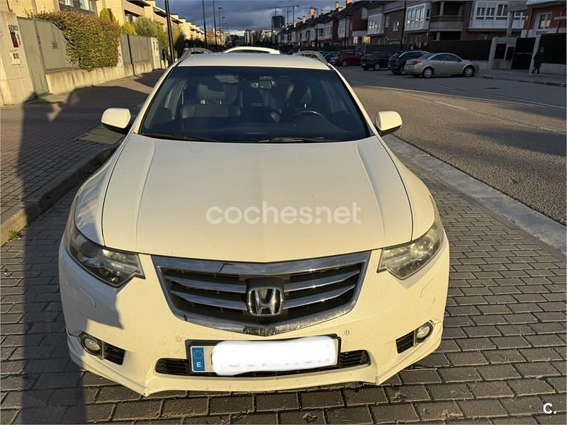 Usado Honda Accord Type S 180 CV (132 kW) 2011 Blanco Familiar