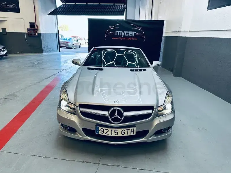 Usado Mercedes SL500 388 CV (285 kW) 2010 Gris / plata Descapotable