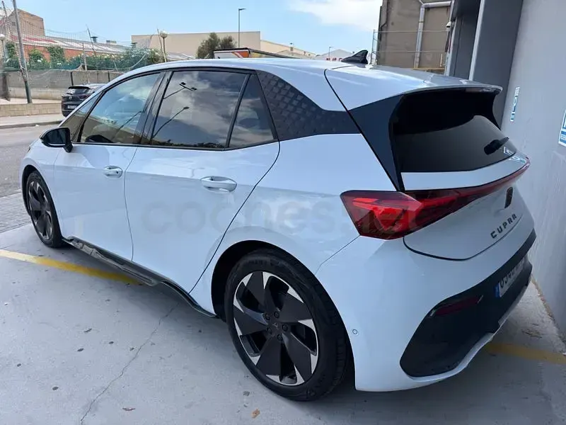 Usado Cupra Born e-Boost 169 kW (231 CV) 2024 Eléctrico Utilitario