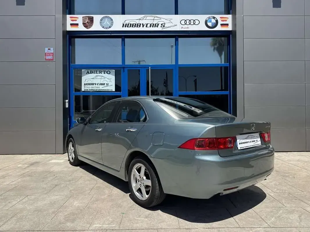 Usado Honda Accord Sport 140 CV (102 kW) 2004 Verde Berlina