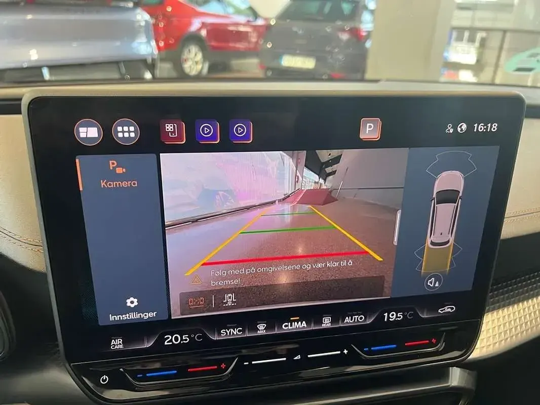 Usado Cupra Leon 150 CV (110 kW) 2025 Gris Utilitario