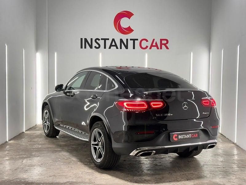 Usado Mercedes GLC300e 320 CV (235 kW) 2022 Negro Coupe