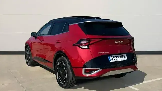 Usado Kia Sportage GT-Line 252 CV (185 kW) 2025 Rojo SUV