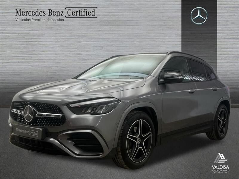 Gris montaña Usado 2024 Mercedes GLA200 AMG line SUV | 43.400 € (Precio justo) - Imagen 1/3