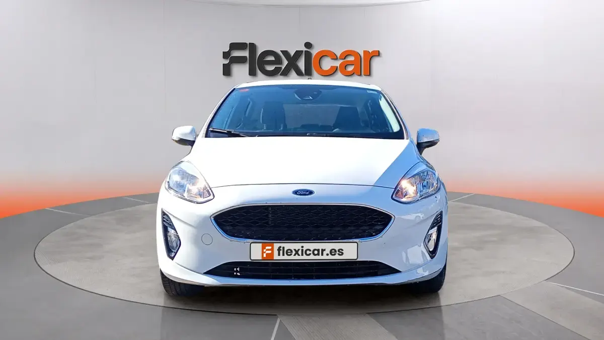 Usado Ford Fiesta Active 86 CV (63 kW) 2019 Blanco Utilitario