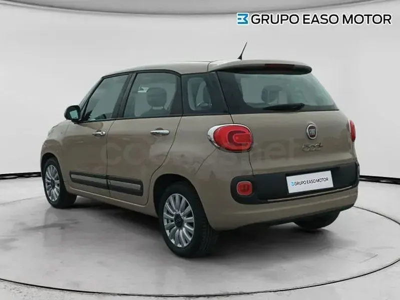 Usado Fiat 500L Lounge 95 CV (69 kW) 2015 Marrón Monovolumen