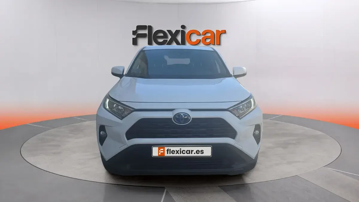 Usado Toyota RAV4 Hybrid Business Edition 218 CV (160 kW) 2021 Blanco SUV