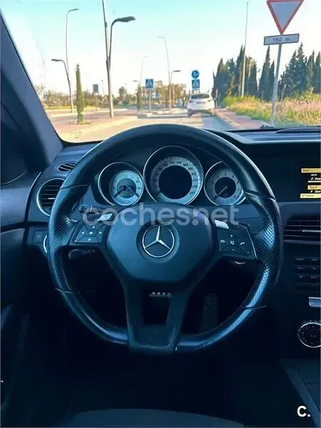 Usado Mercedes C250 204 CV (150 kW) 2011 Negro Coupe
