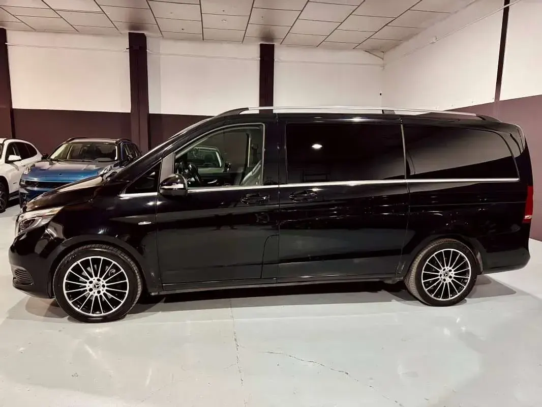 Usado Mercedes V250 Avantgarde 190 CV (139 kW) 2016 Negro Monovolumen
