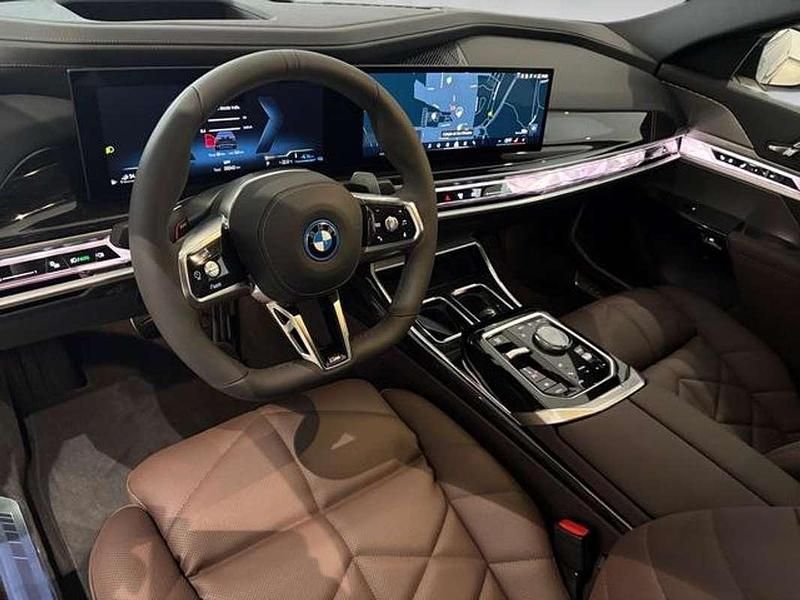 Nuevo BMW 750e 489 CV (359 kW) 2025 Negro Berlina