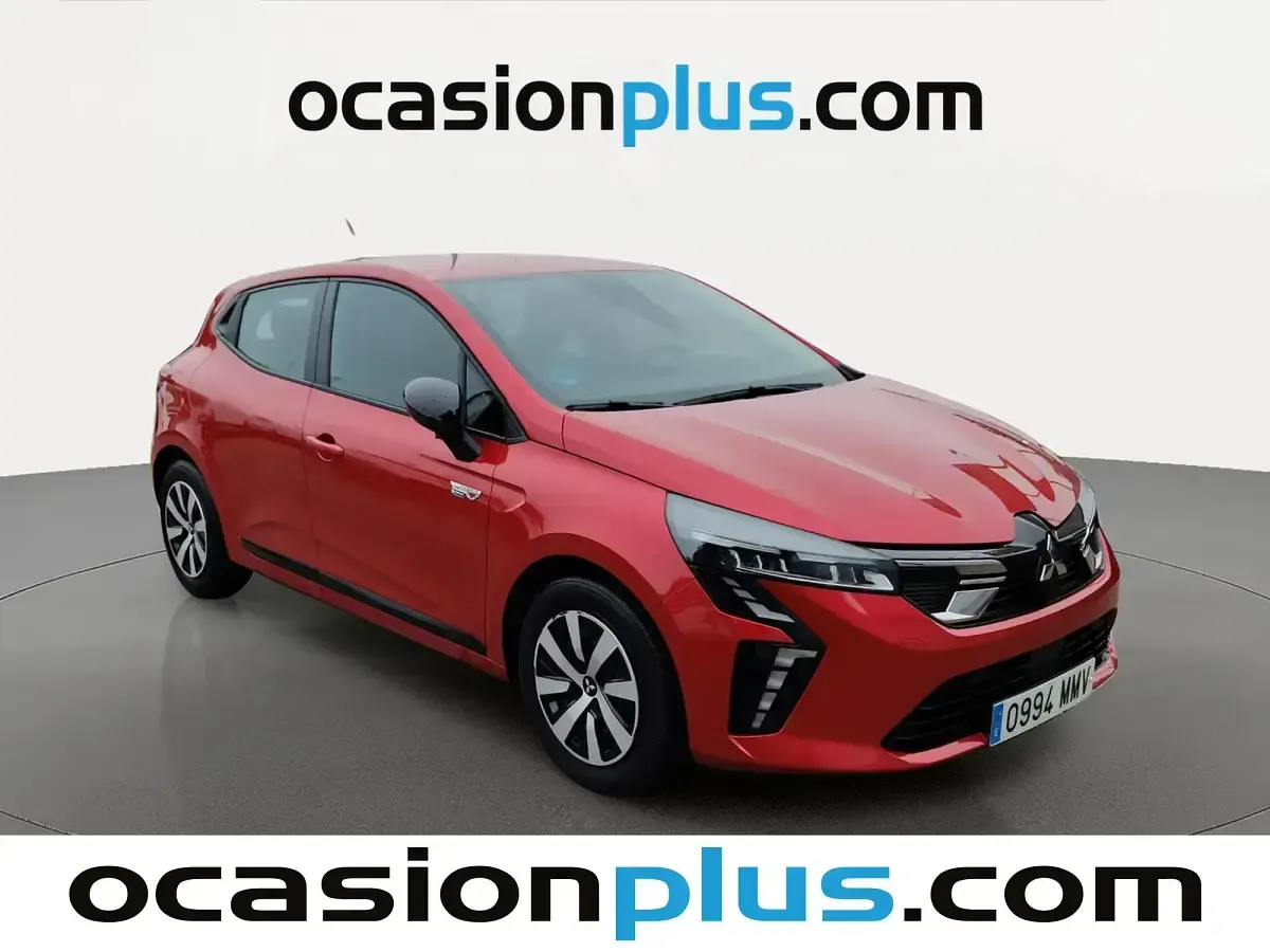 Usado Mitsubishi Colt 143 CV (105 kW) 2024 Rojo Utilitario