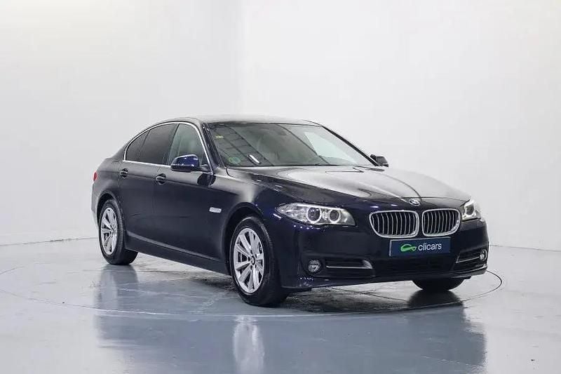 Usado BMW 520 190 HP (139 kW) 2016 Azul Sedan