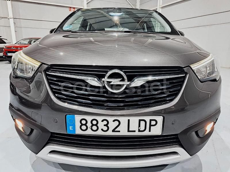 Usado Opel Crossland X Design Edition 110 CV (80 kW) 2019 Gris SUV
