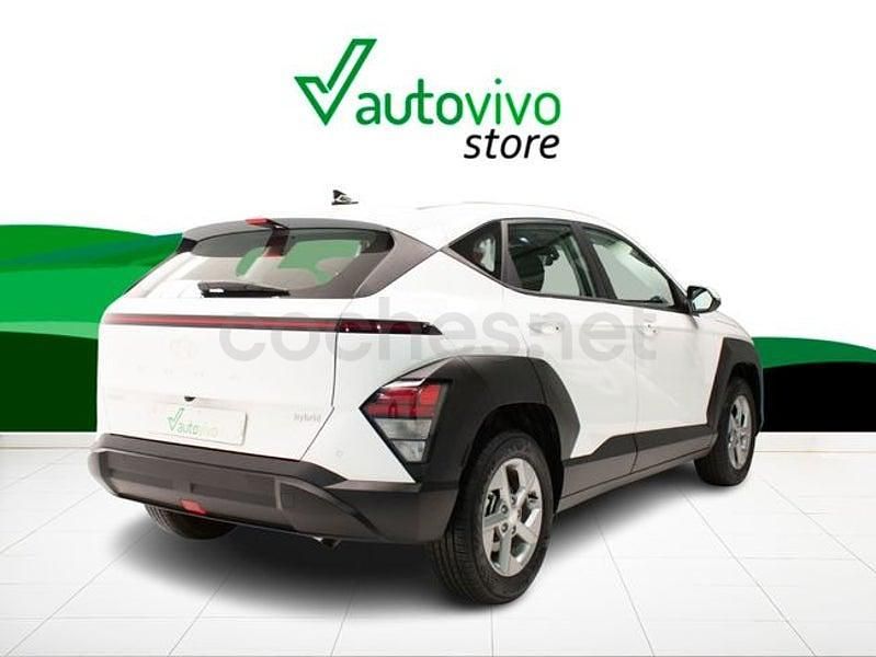 Usado Hyundai Kona 100 CV (73 kW) 2025 Blanco SUV