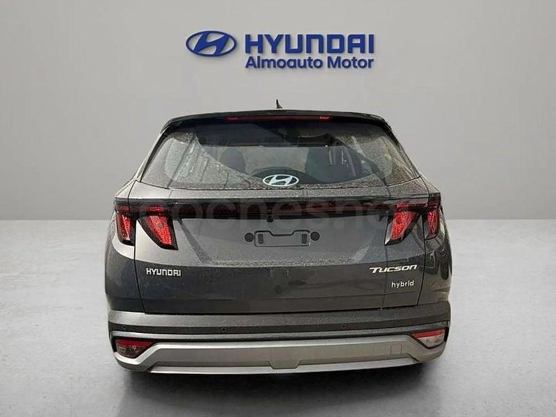 Nuevo Hyundai Tucson 160 CV (117 kW) 2025 Gris / plata SUV