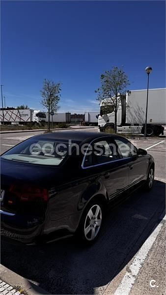 Usado Audi A4 140 CV (102 kW) 2007 Negro Berlina