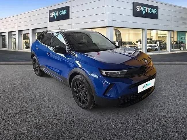 Usado Opel Mokka 146 HP (107 kW) 2025 Azul SUV