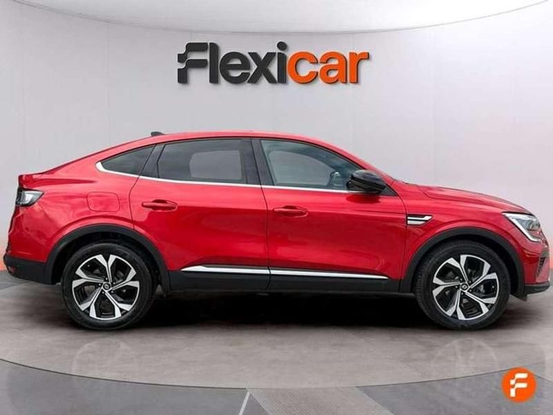 Usado Renault Arkana Techno 140 CV (102 kW) 2024 Rojo SUV