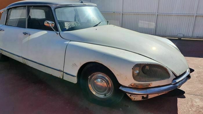 Begagnad Citroën DS 91 HK (66 kW) 1970 Vit Sedan