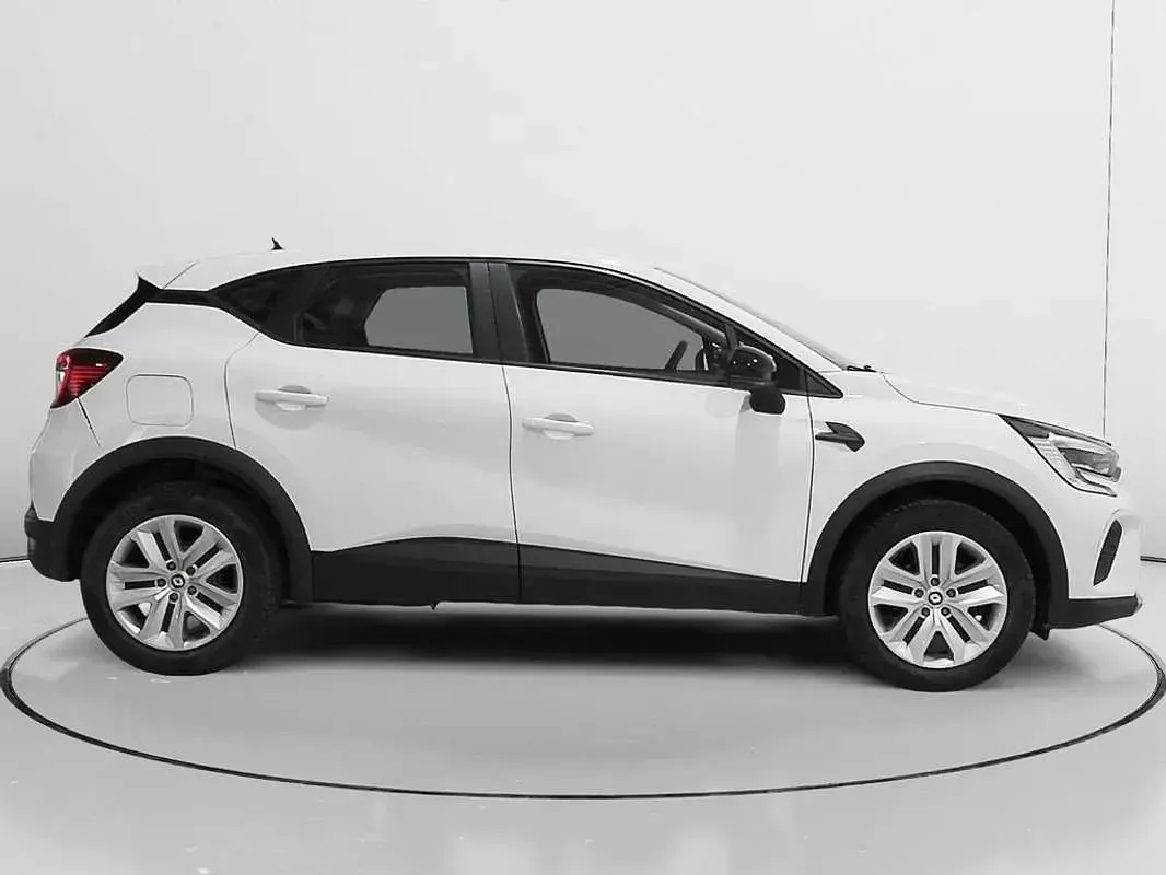 Usado Renault Captur Intens 101 CV (74 kW) 2023 Blanco SUV