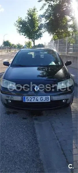Usado Renault Mégane Dynamique 105 CV (77 kW) 2008 Negro Berlina