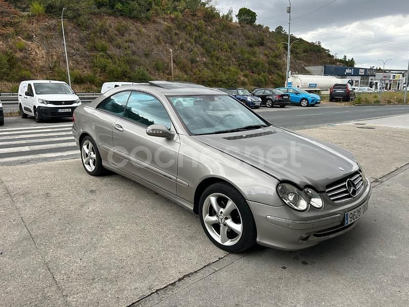 Beige Usado 2004 Mercedes CLK270 Avantgarde Coupe | 2990 € (Super precio) - Imagen 1/4