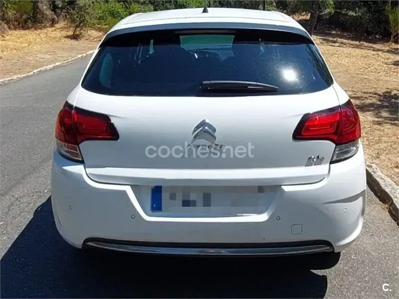 Usado Citroën C4 Feel 120 CV (88 kW) 2015 Blanco Berlina