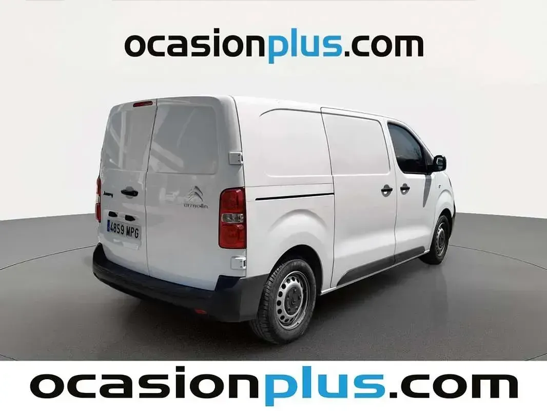 Usado Citroën Jumpy 120 CV (88 kW) 2024 Blanco Monovolumen