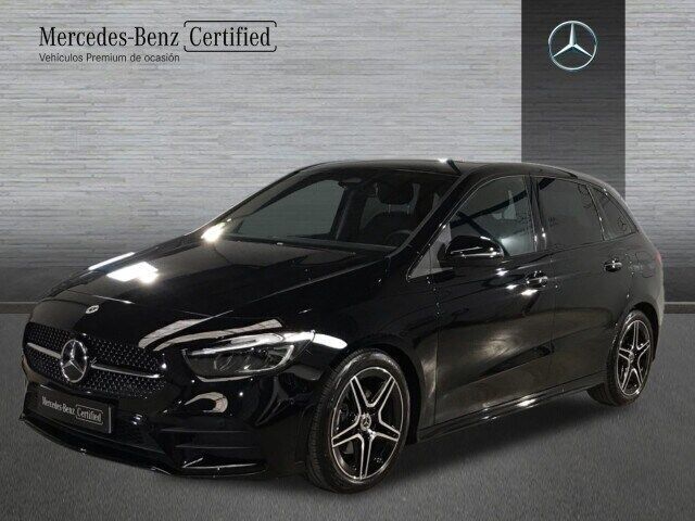 Negro Usado 2024 Mercedes B200 AMG line Monovolumen | 34.995 € (Caro) - Imagen 1/4
