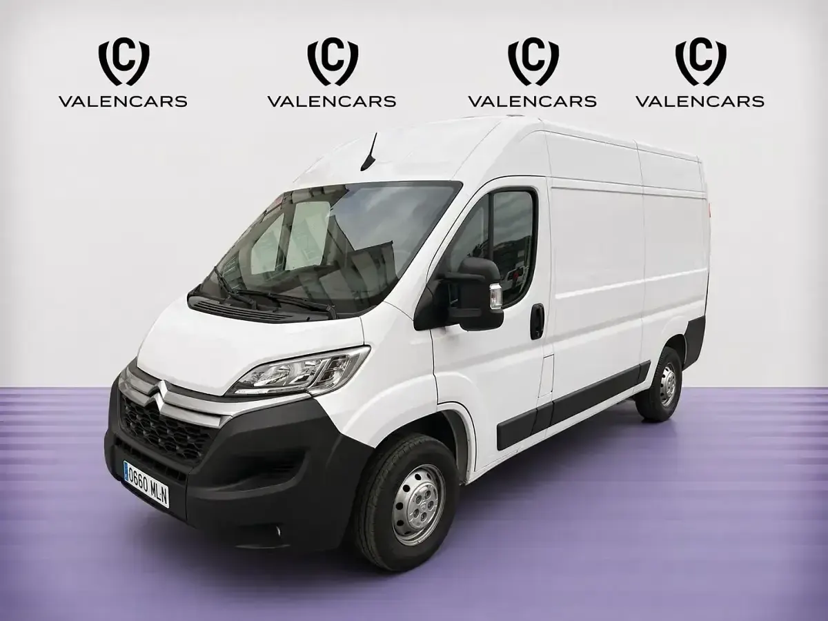 Usado Citroën Jumper 140 CV (102 kW) 2024 Blanco Monovolumen