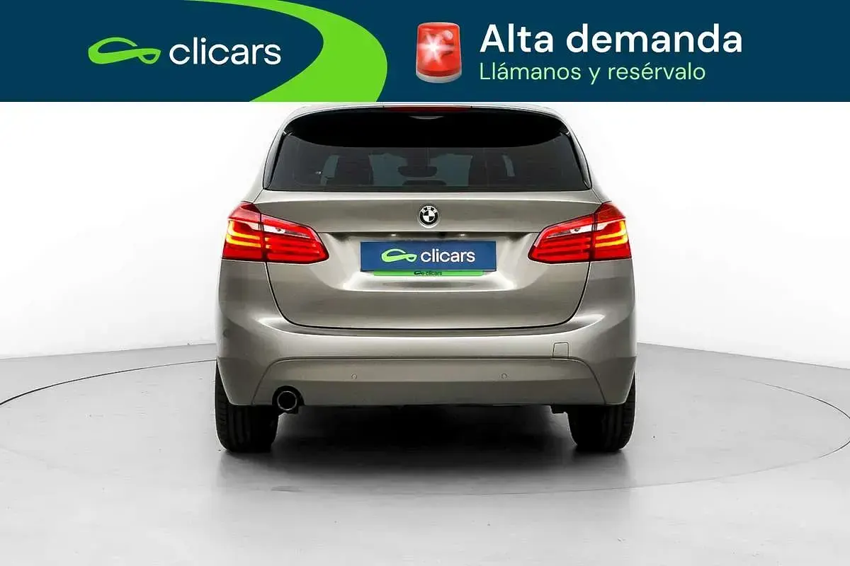 Usado BMW 218 Active Tourer 136 CV (100 kW) 2016 Gris Monovolumen