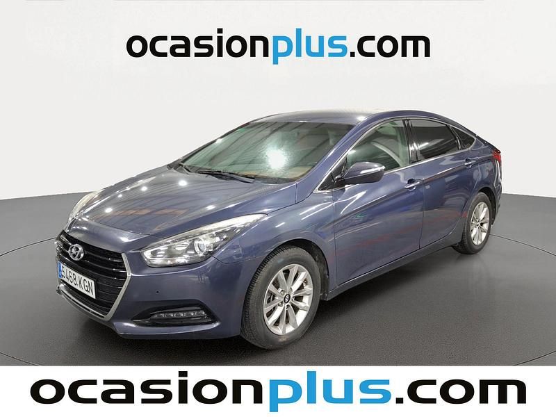 Usado Hyundai i40 116 CV (85 kW) 2018 Azul Berlina