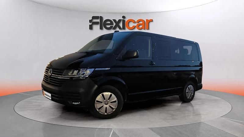 Usado VW Caravelle 150 CV (110 kW) 2023 Azul Monovolumen