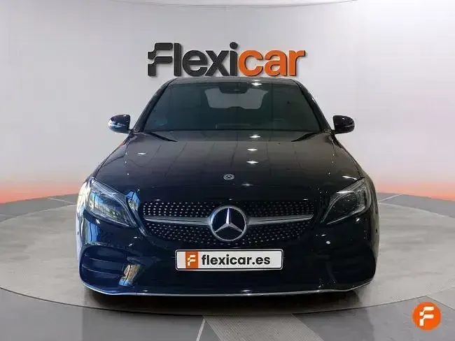Usado Mercedes C180 156 CV (114 kW) 2020 Negro Berlina
