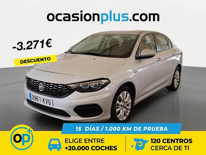 Usado Fiat Tipo Easy 95 CV (69 kW) 2019 Gris Berlina