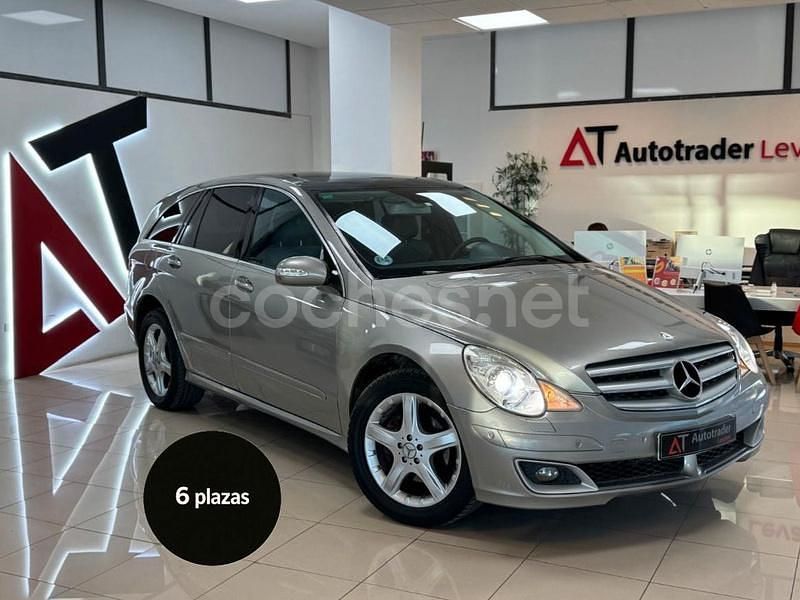 Usado Mercedes R320 224 CV (164 kW) 2007 Marrón Monovolumen