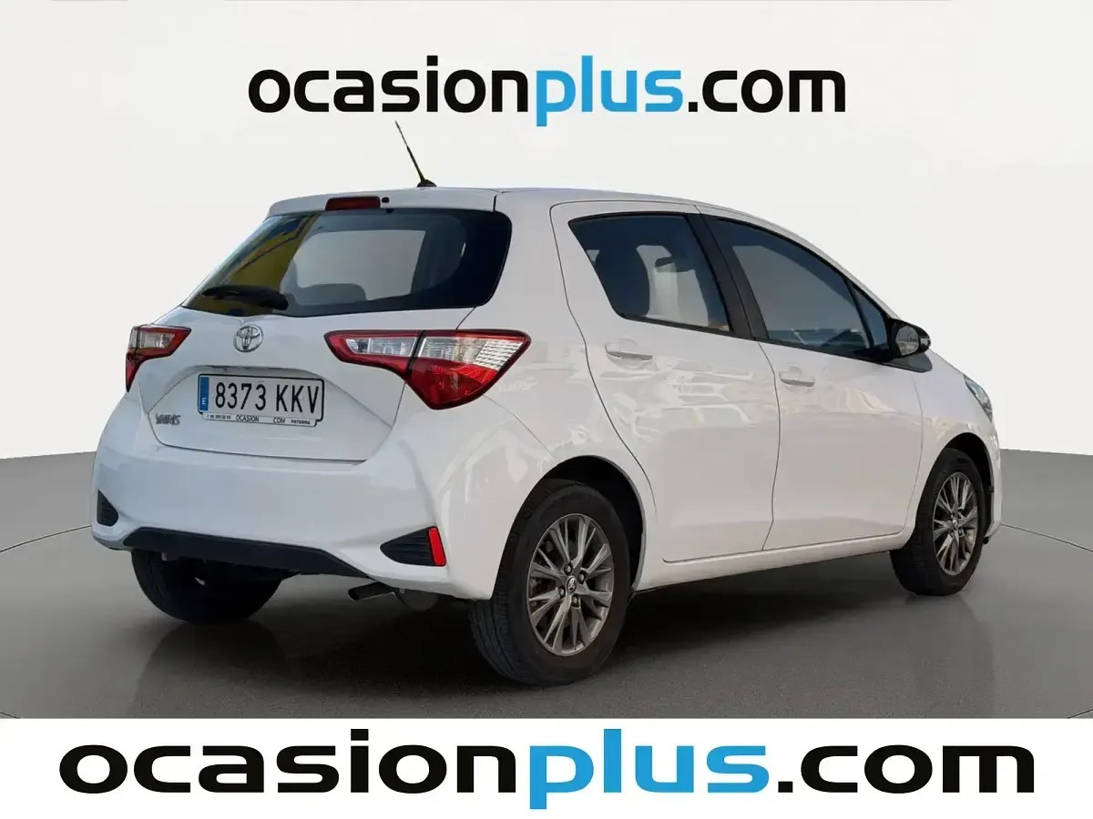 Usado Toyota Yaris Active 69 CV (50 kW) 2018 Blanco