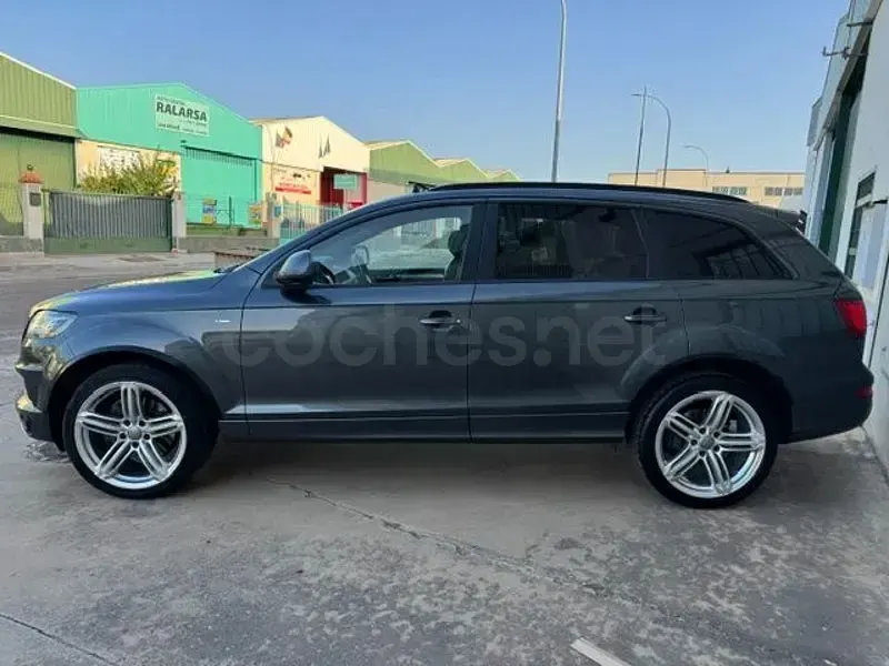Usado Audi Q7 Ambition 245 CV (180 kW) 2013 Gris / plata SUV