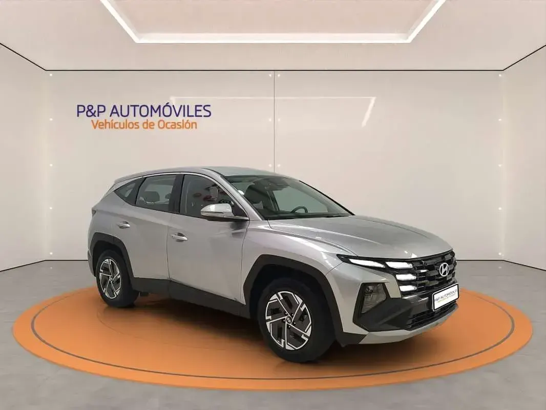 Usado Hyundai Tucson 160 HP (117 kW) 2025 Cinzento SUV